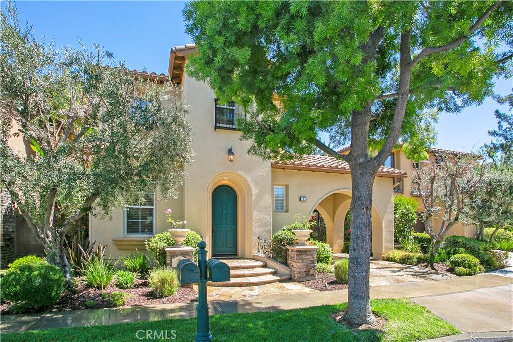 Property Photo:  3 Villoria  CA 92602 