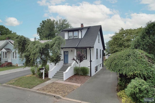 Property Photo:  162 4th Street  NJ 07621 