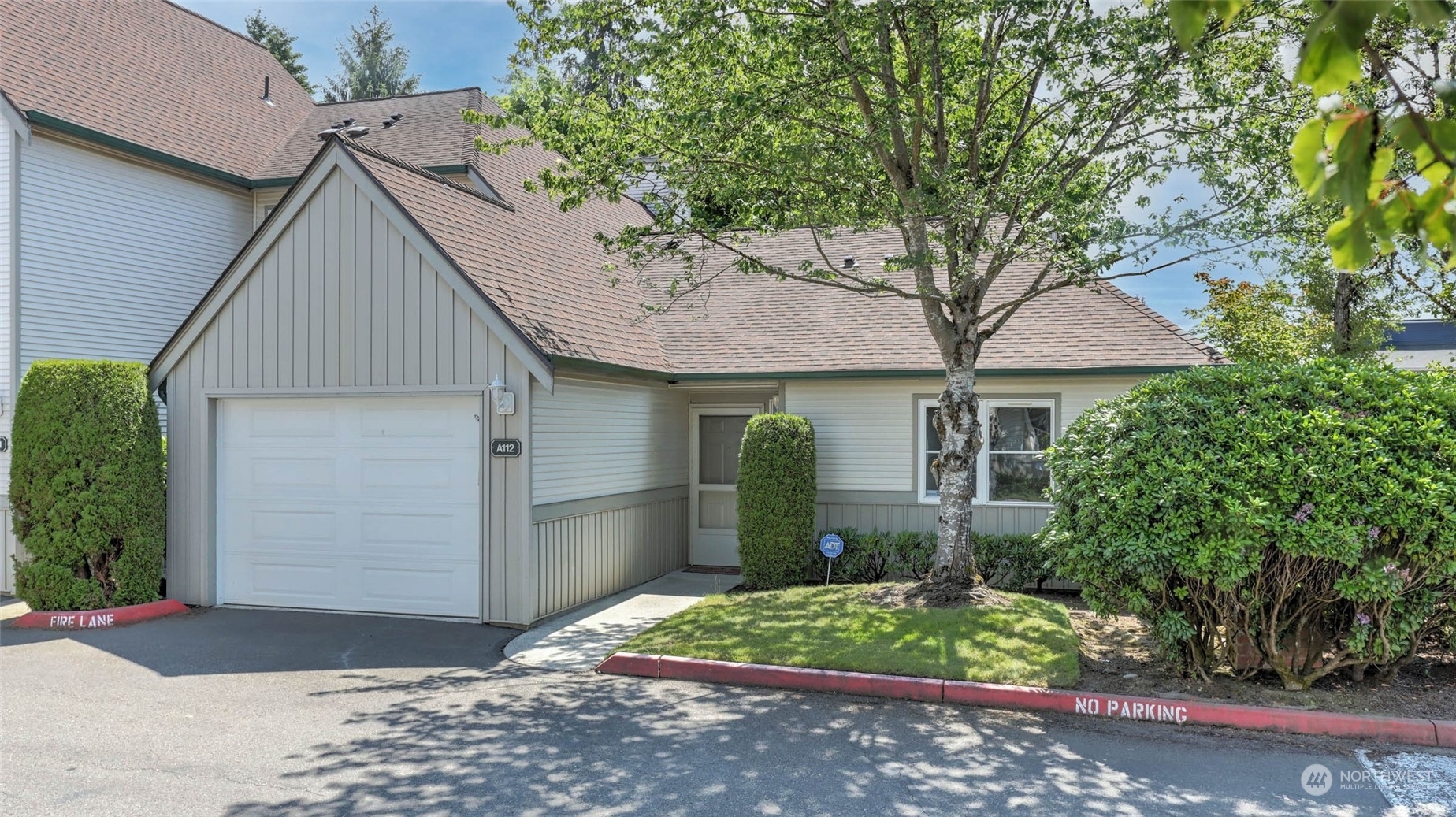 Property Photo:  6711 S 239th Place A112  WA 98032 