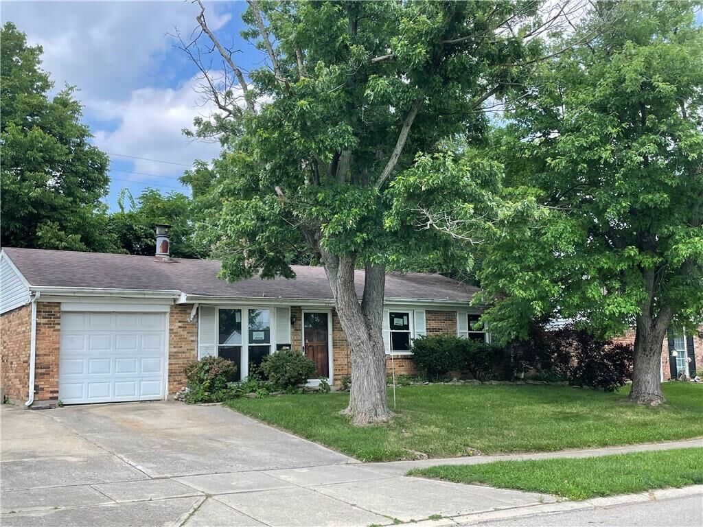 Property Photo:  313 Oxford Drive  OH 45324 