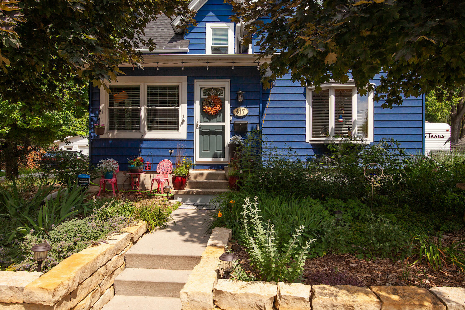 Property Photo:  417 S Worthington St  WI 53066 