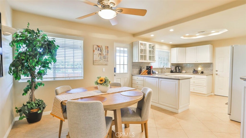 Property Photo: 54385 Avenida Alvarado CA 92253