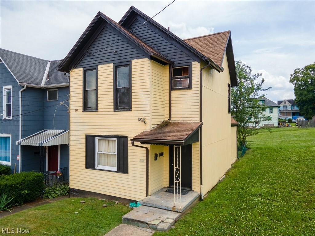 Property Photo:  910 Charles Street  WV 26101 