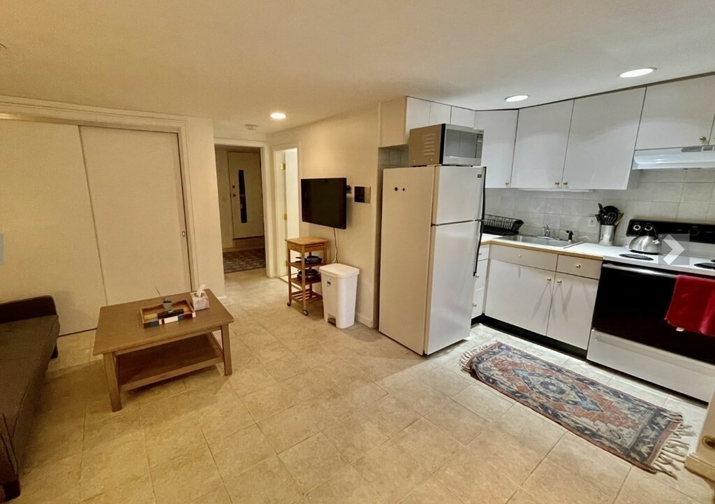 Property Photo: 377 Shawmut St 1 MA 02118