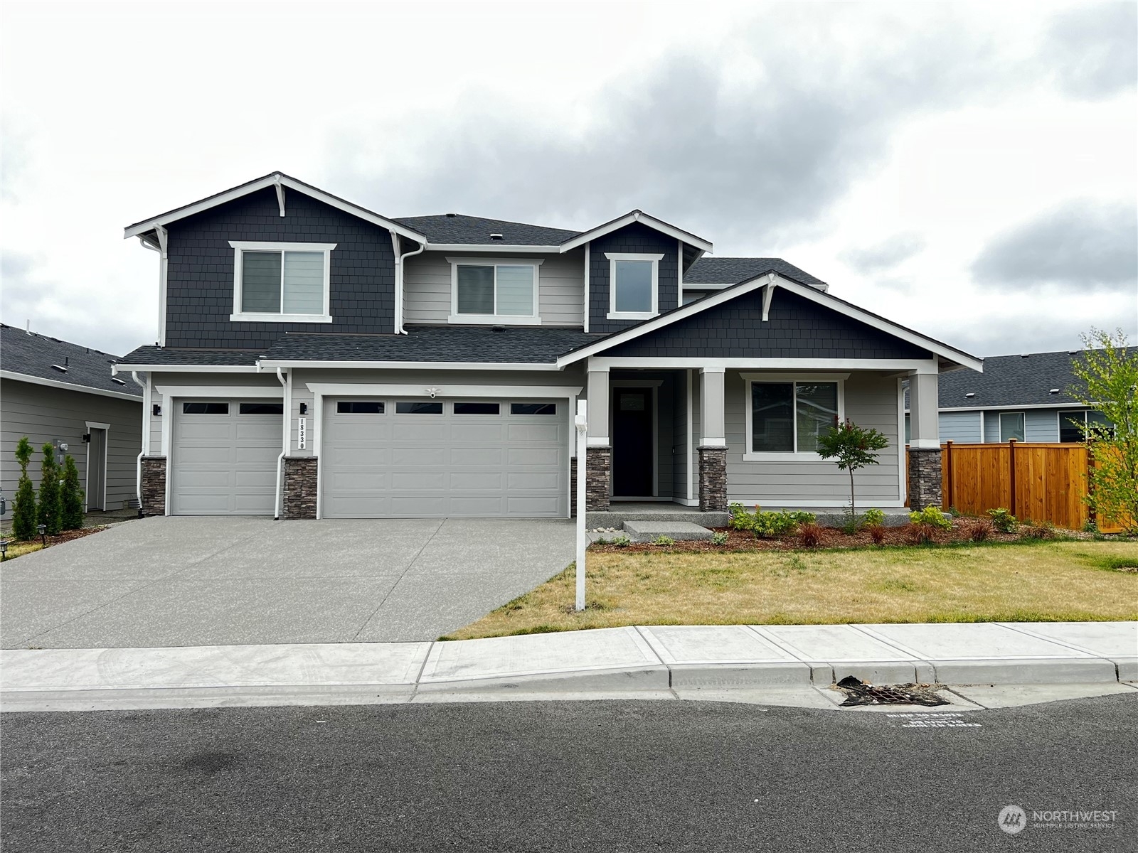 Property Photo: 18330 133rd Avenue E WA 98374