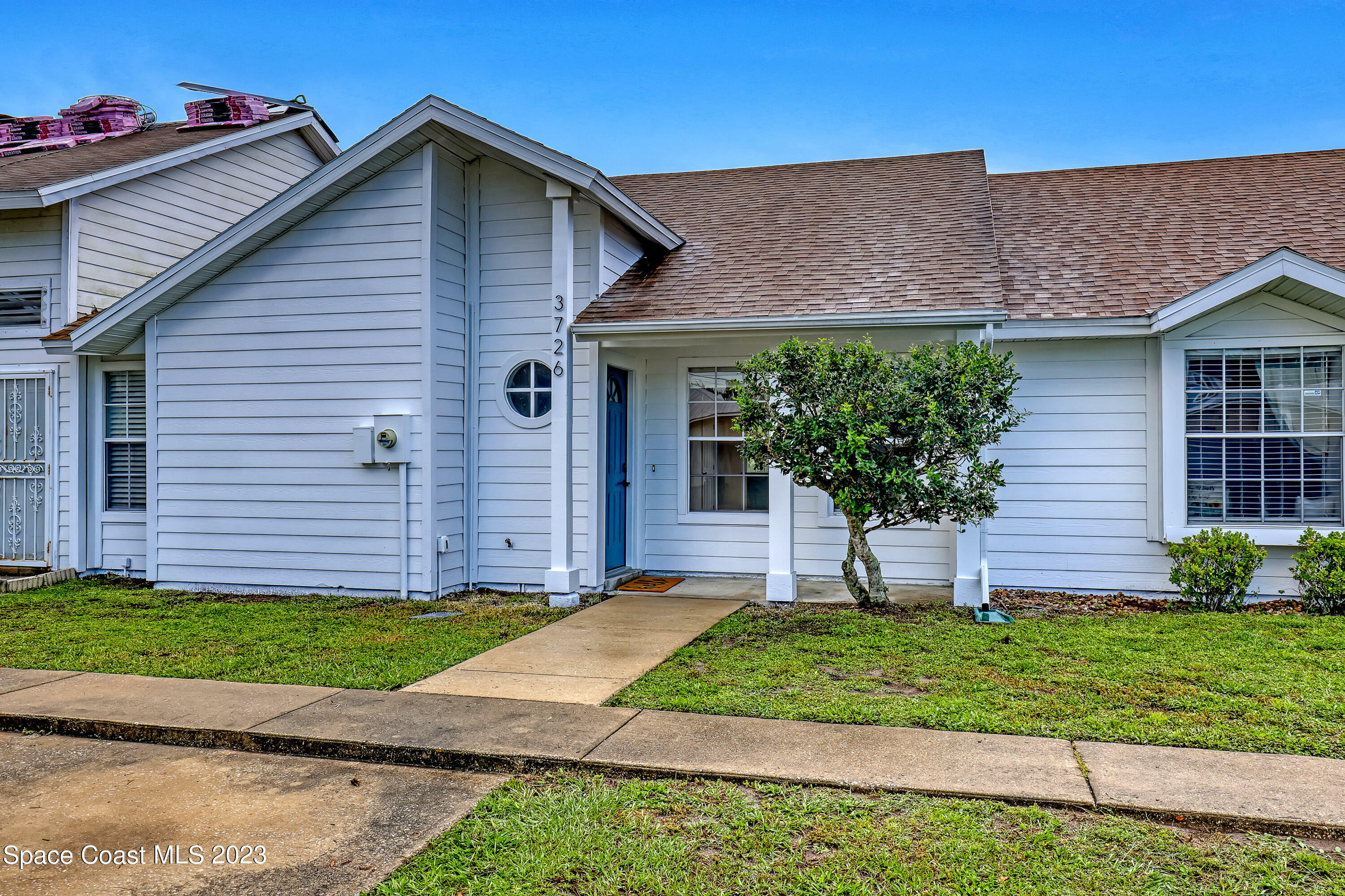 Property Photo:  3726 W Malory Court  FL 32926 