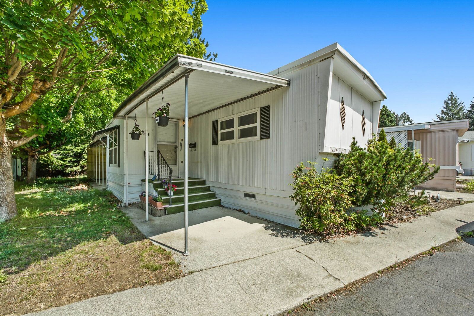 Property Photo:  3803 W Greenwood Rd 32B  WA 99224 