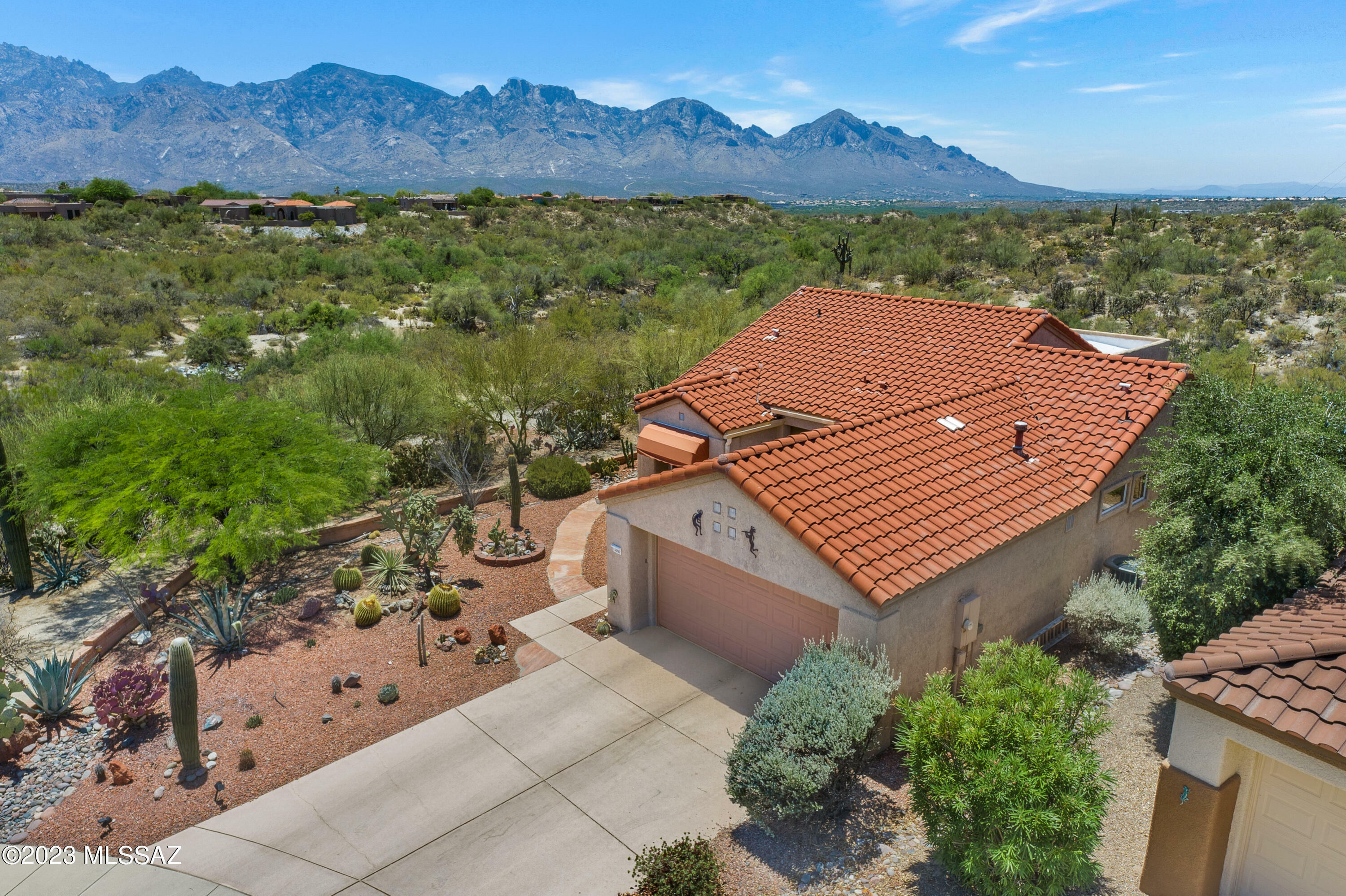 Property Photo:  13901 N Willow Bend Drive  AZ 85755 