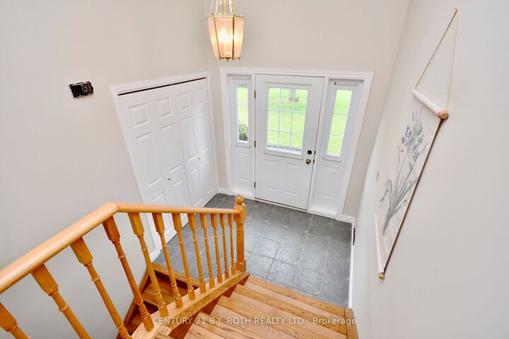 Property Photo: 2 Frid Blvd ON L9X 0P5