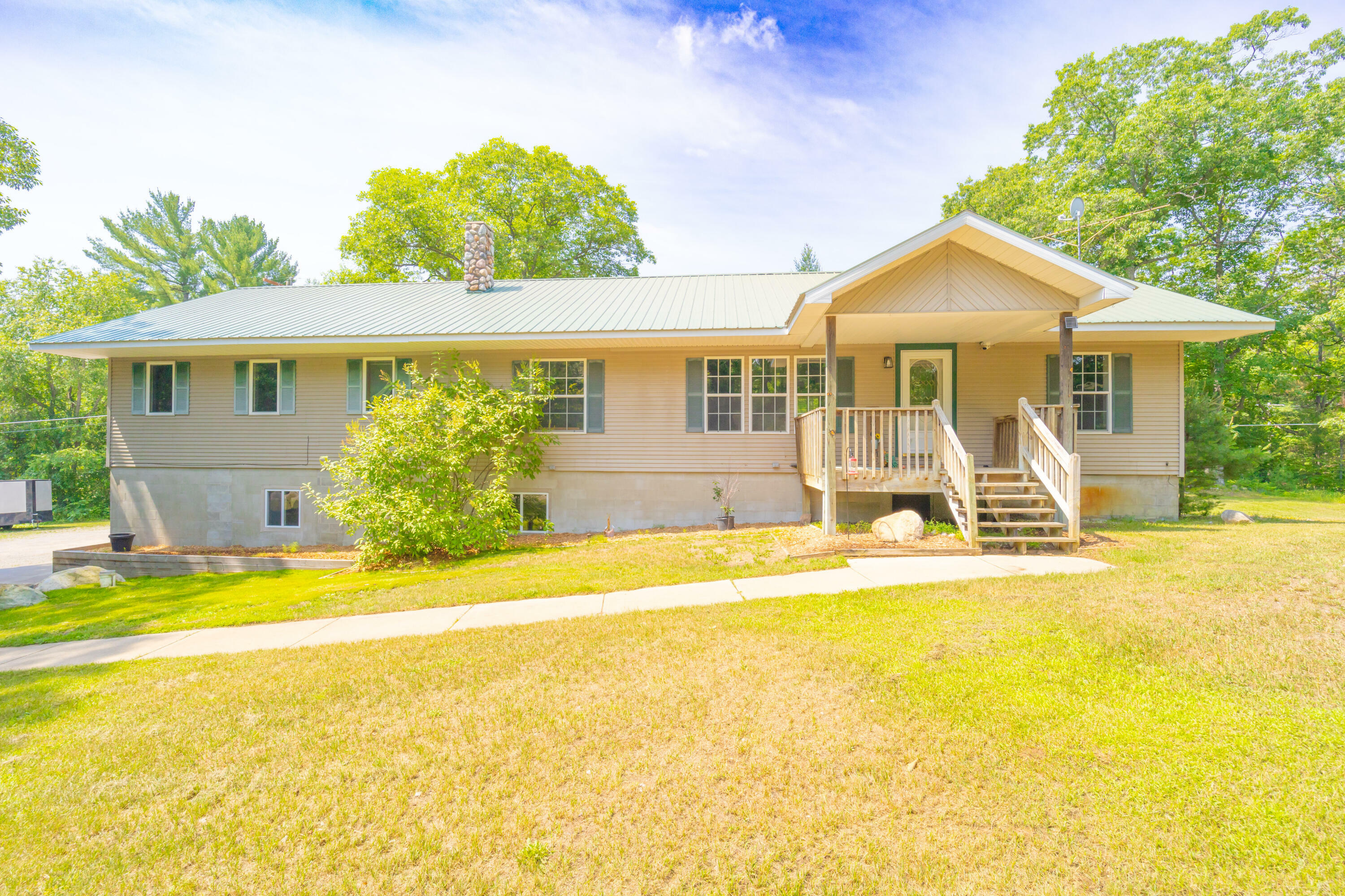 8238 Sturgeon Valley Drive  Indian River MI 49749 photo