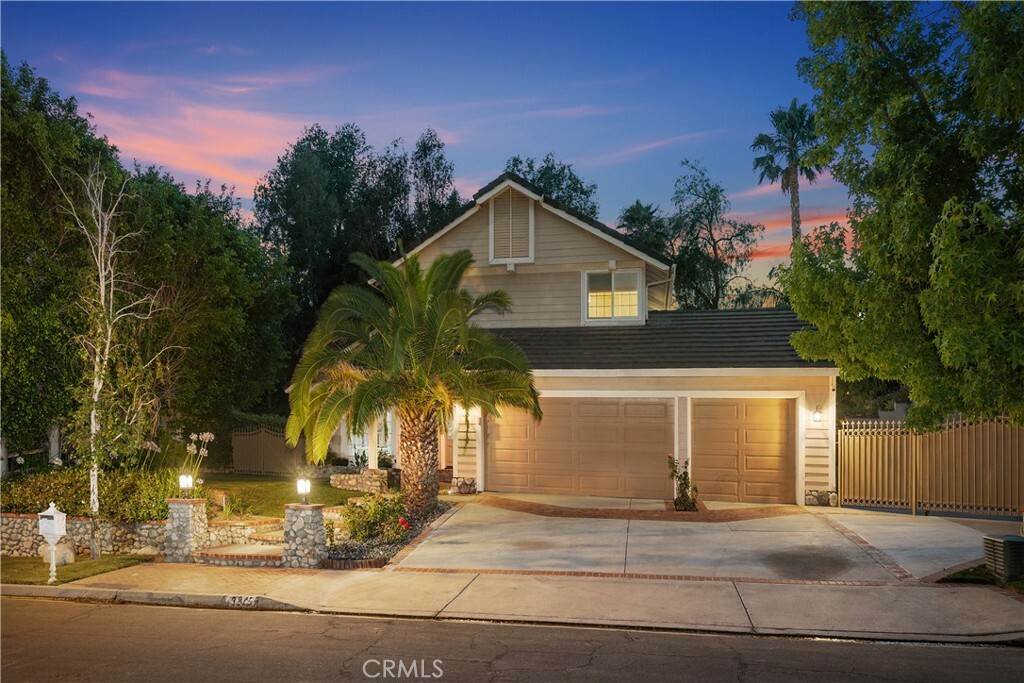 Property Photo:  3845 Singingwood Drive  CA 92886 