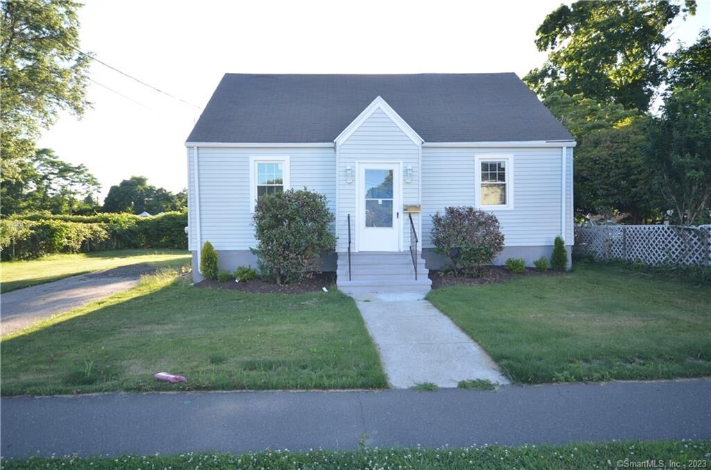 Property Photo:  138 Ruane Street  CT 06824 
