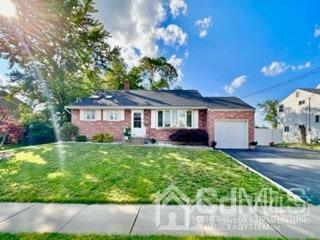 Property Photo:  57 Eardley Road  NJ 08817 