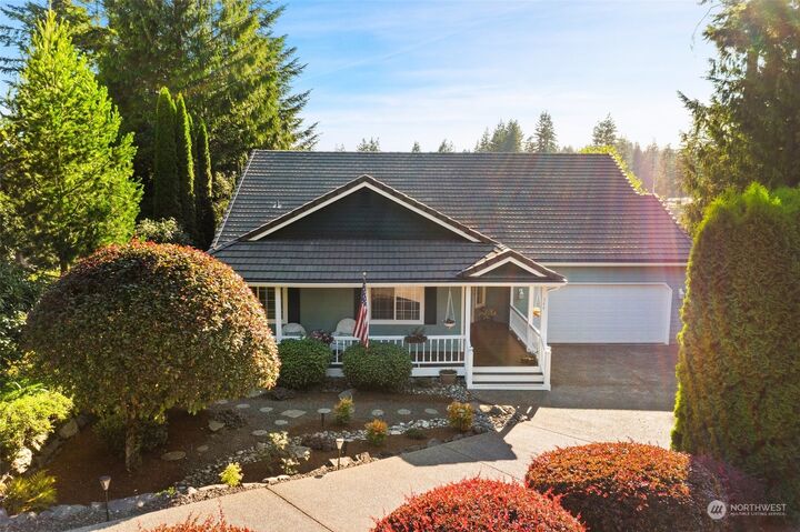 Property Photo:  344 E Fairway Drive  WA 98524 