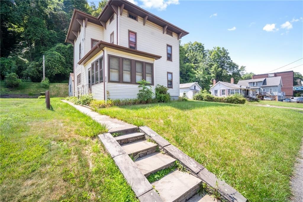 Property Photo: 2038 Stanley Street CT 06053