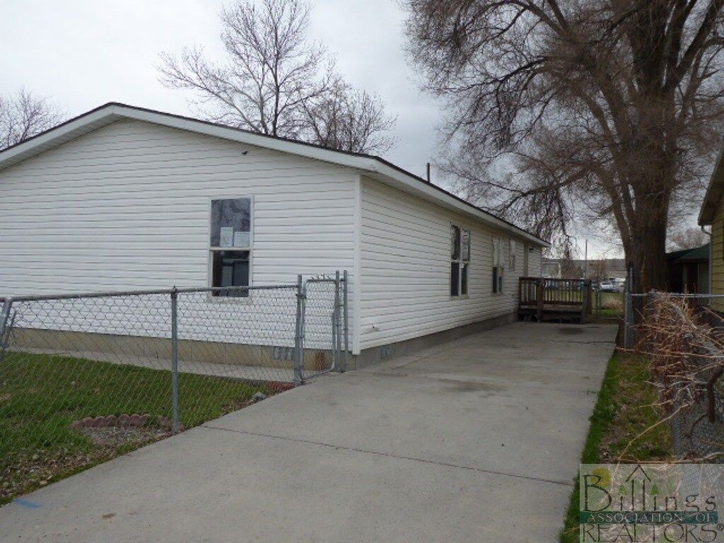 Property Photo: 4120 Frances Avenue MT 59101
