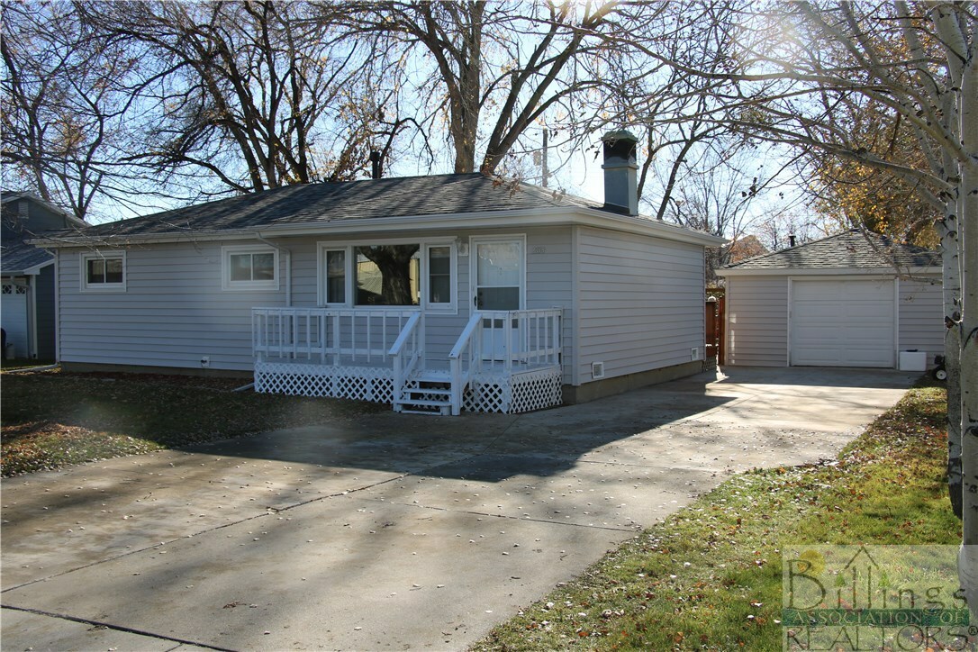 Property Photo:  2838 Oakland Dr.  MT 59102 