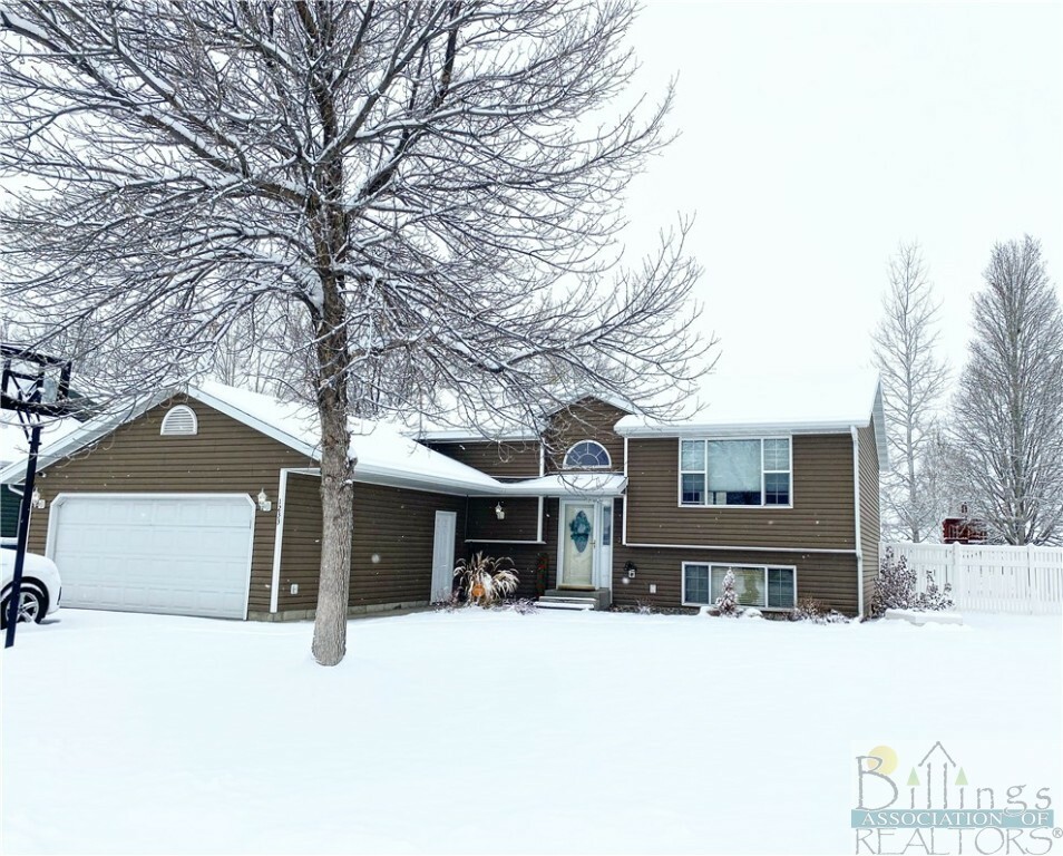 Property Photo:  1233 Nasturtium Dr  MT 59105 