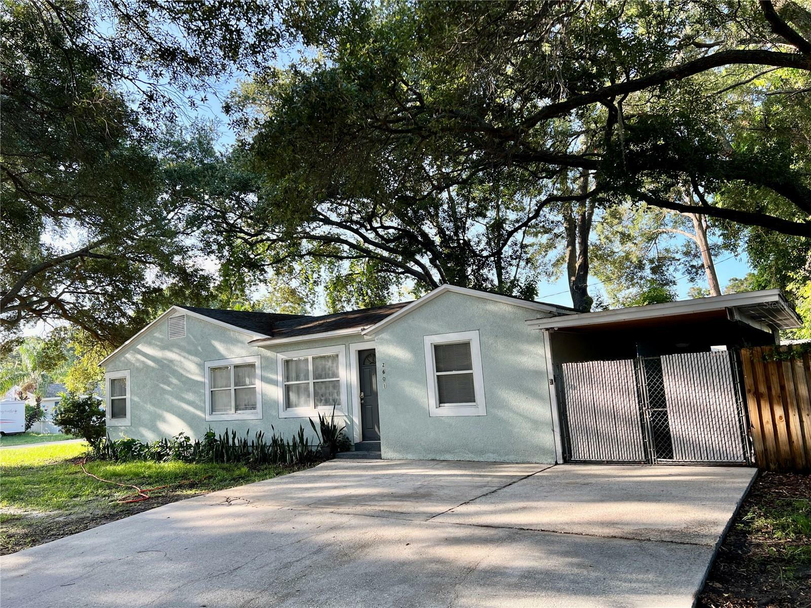 Property Photo: 2601 Miriam St S FL 33711