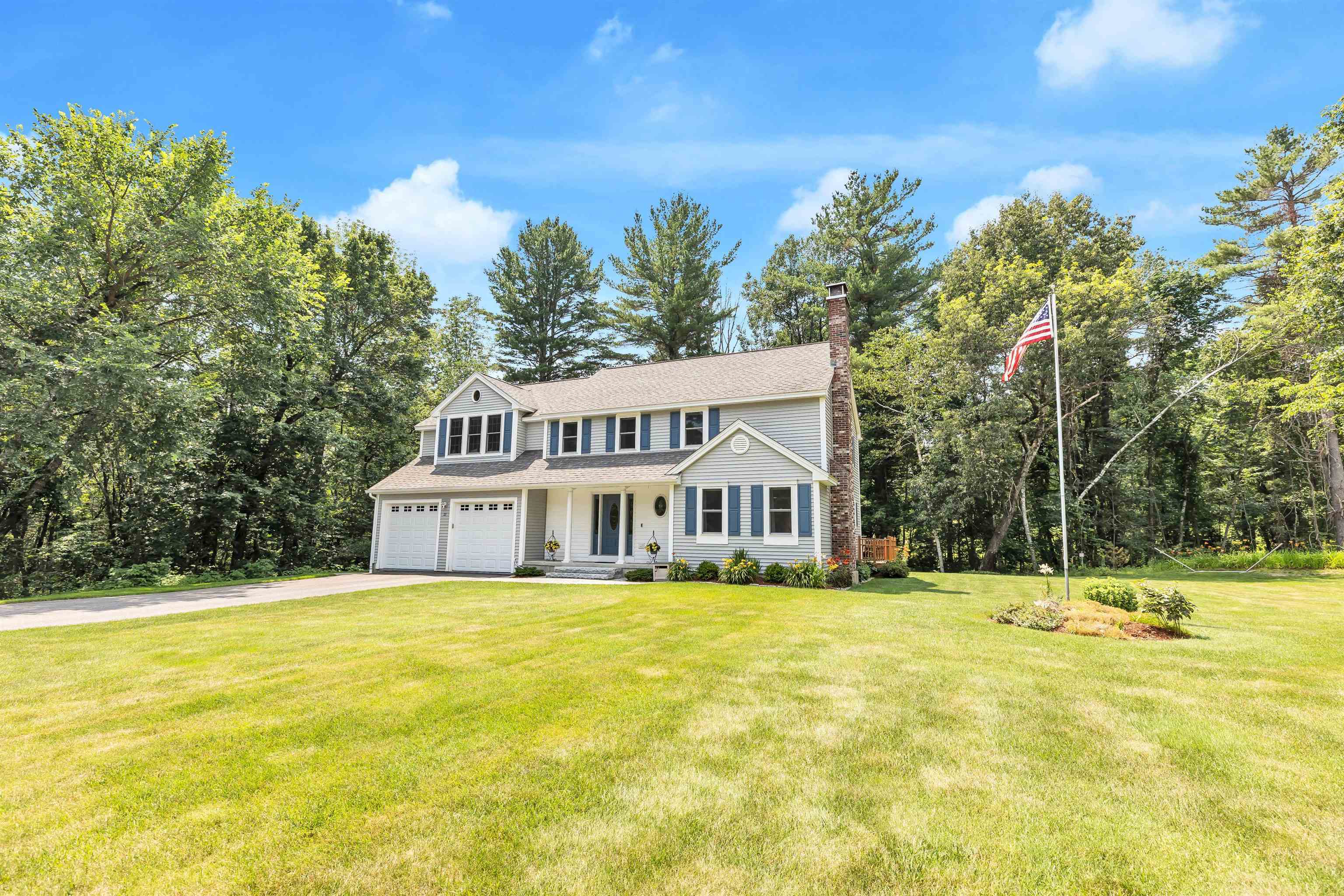 Property Photo:  27 Thornton Road  NH 03053 