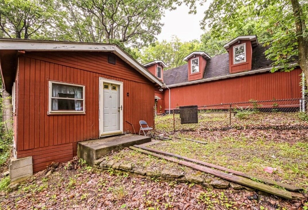 Property Photo:  1793 Breakneck Rd  PA 15490 
