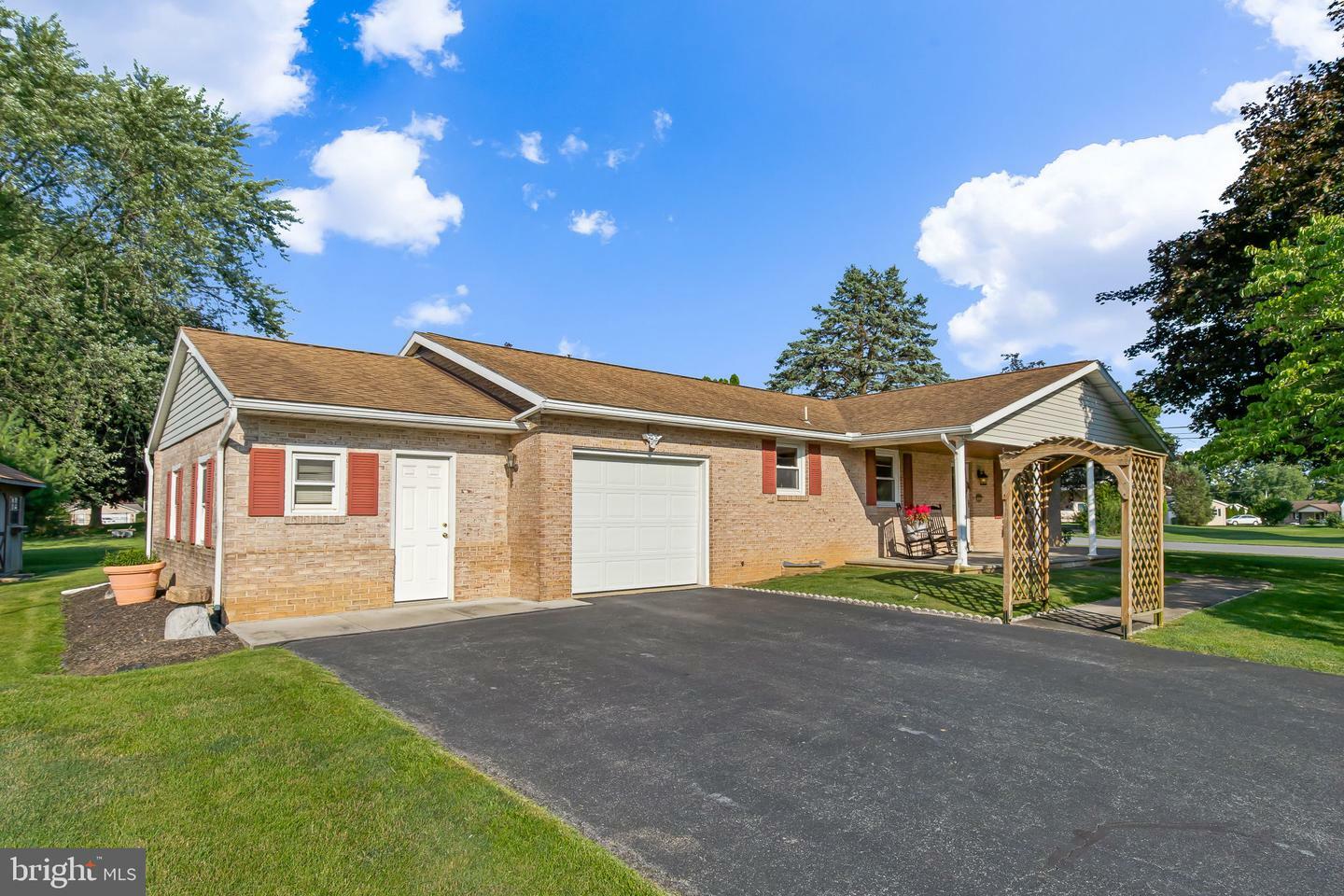 Property Photo:  99 Buckthorn Drive  PA 17015 