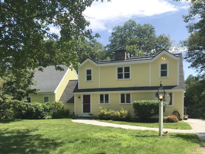 Property Photo:  22 Arundel Road  NH 03458-1626 