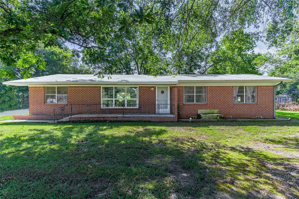 Property Photo:  801 N Winnsboro Street  TX 75783 