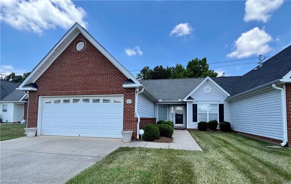 Property Photo:  202 Buckingham Lane  NC 27360 