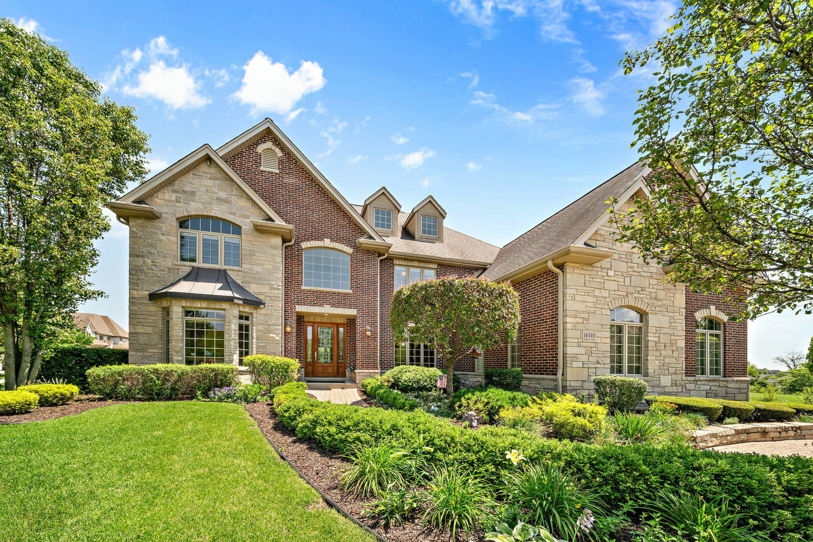 Property Photo: 14049 Bunratty Court IL 60467