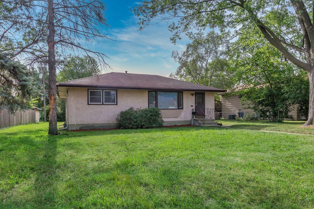 Property Photo: 5332 Knox Avenue N MN 55430