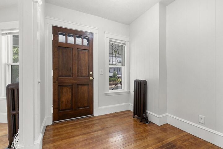 Property Photo:  21 Chardon Road 1  MA 02155 