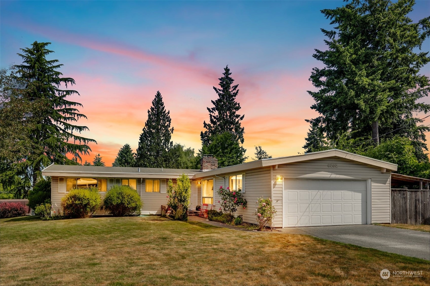 Property Photo:  6202 NE 153rd Street  WA 98028 