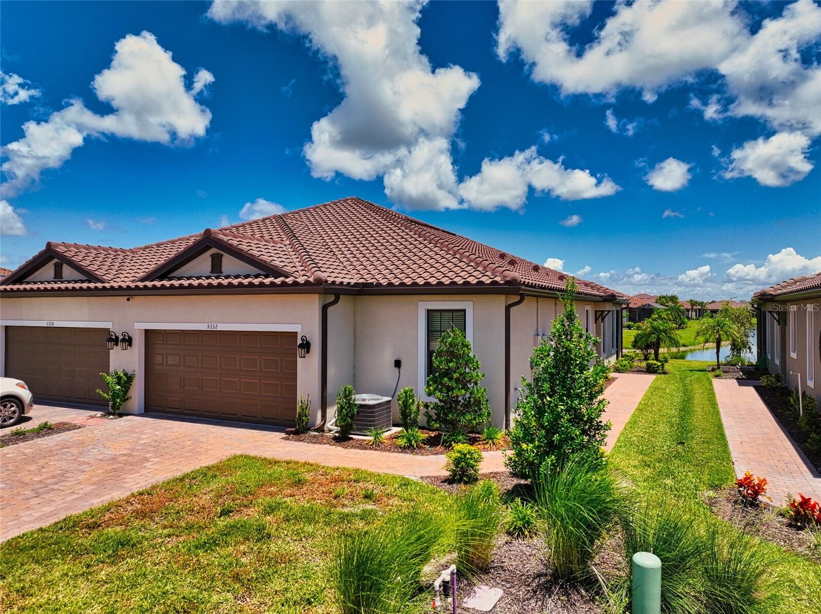 Property Photo:  5332 Rushmere Court  FL 34221 