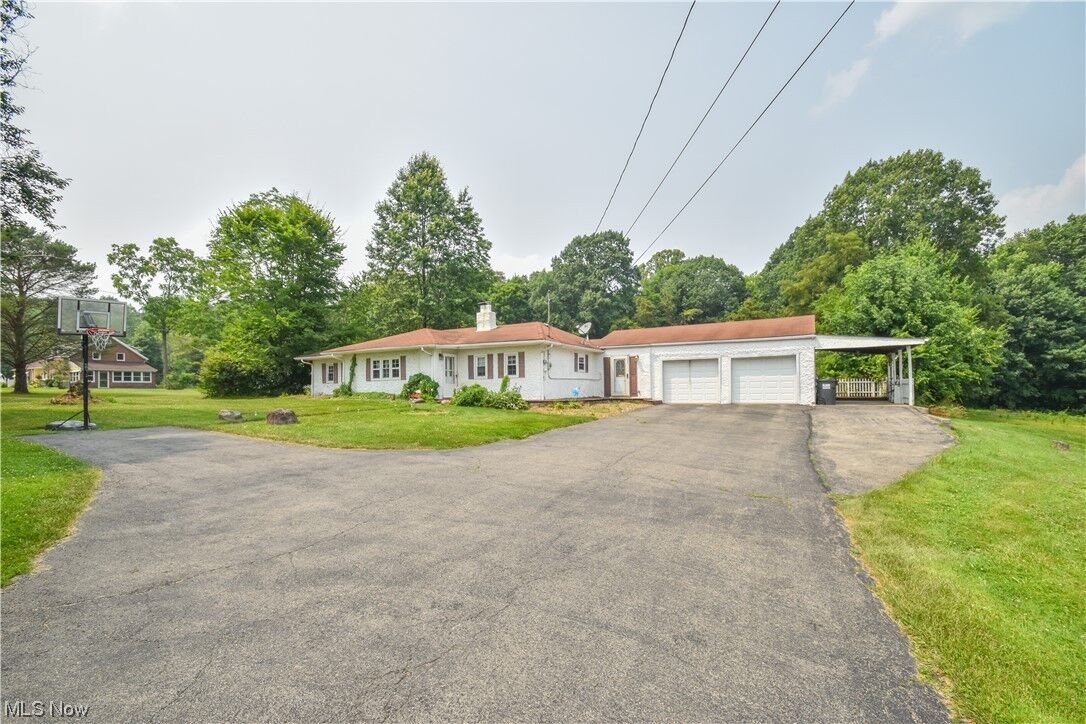 Property Photo:  1436 E Western Reserve Road  OH 44514 