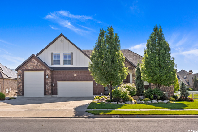 Property Photo: 2124 N Heritage Dr W UT 84404