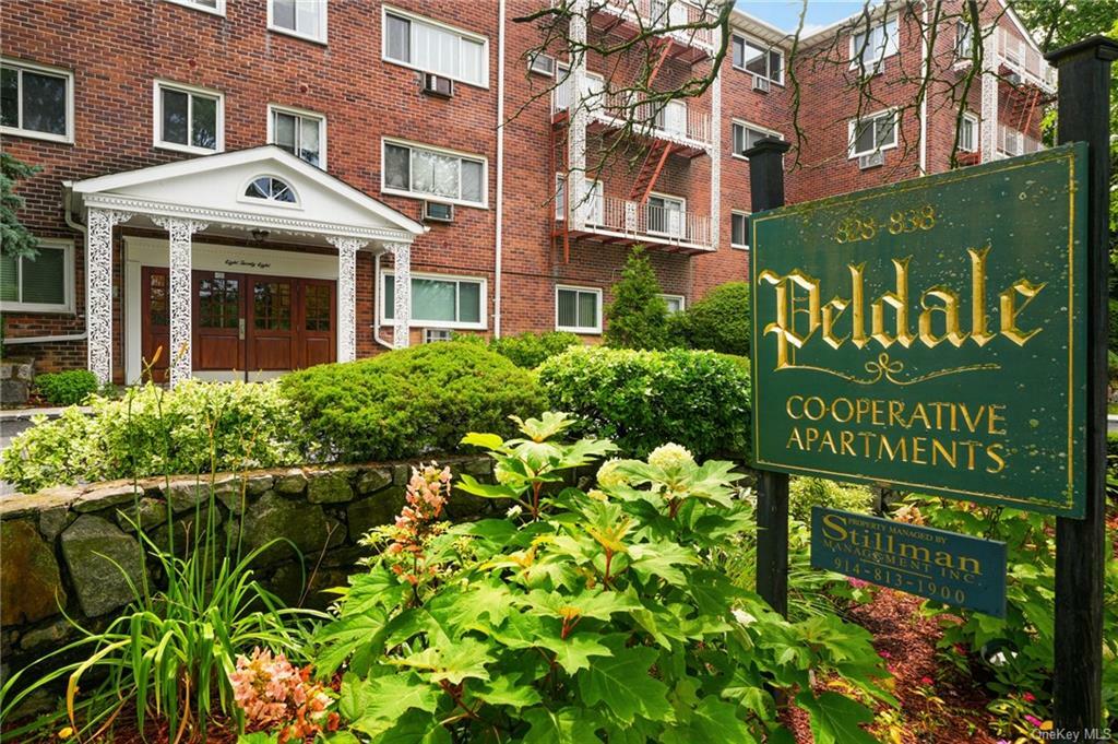 Property Photo:  828 Pelhamdale Avenue 2B  NY 10801 