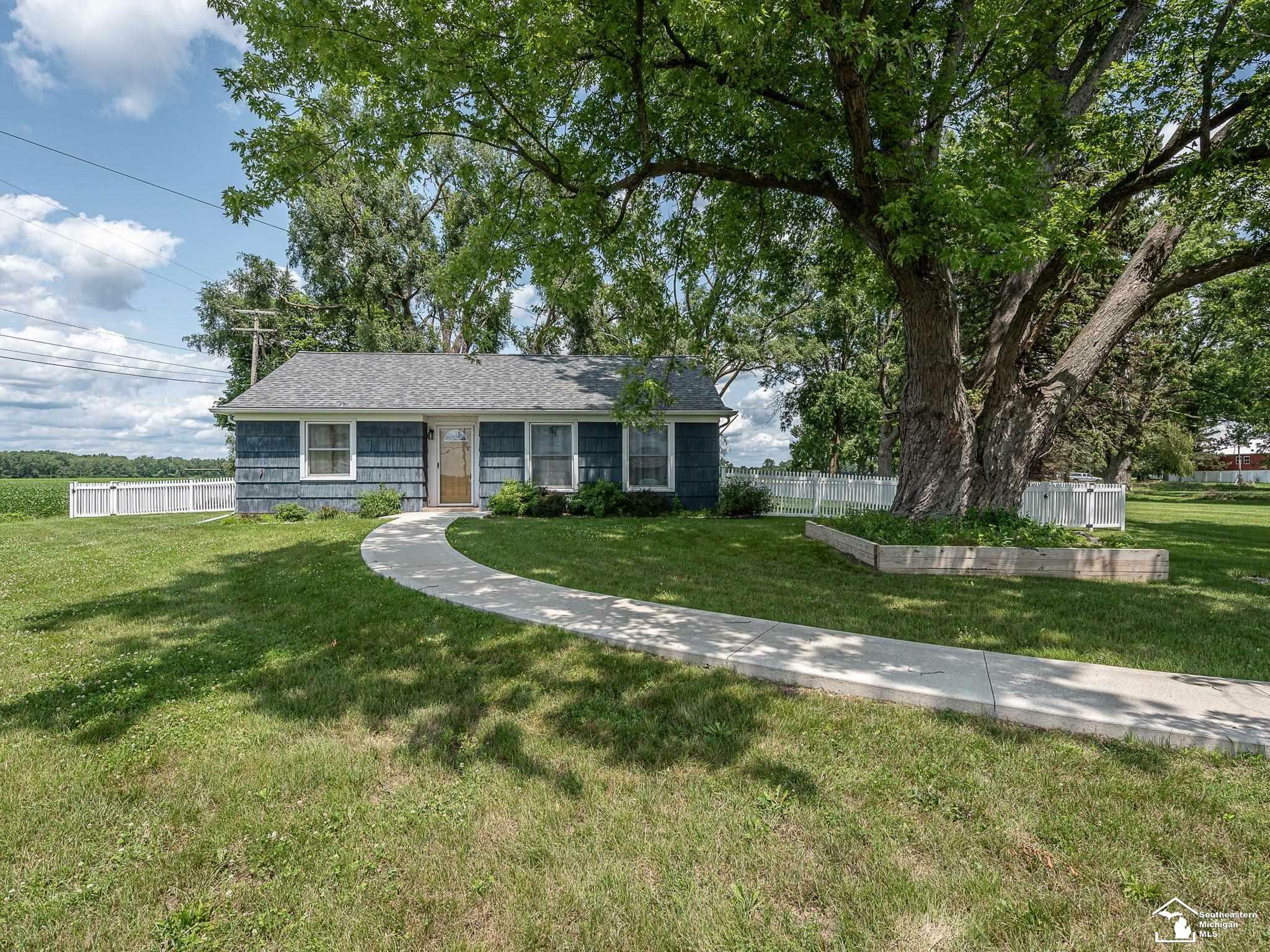 Property Photo:  3150 Stewart  MI 48162 