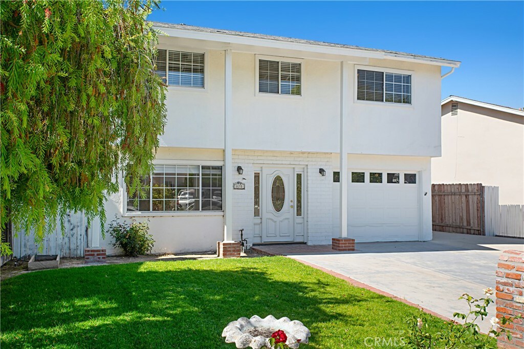 Property Photo:  875 Vinton Court  CA 91360 