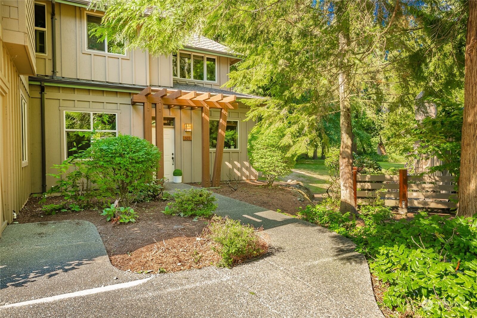Property Photo: 5424 Snow Goose Lane 305 WA 98230