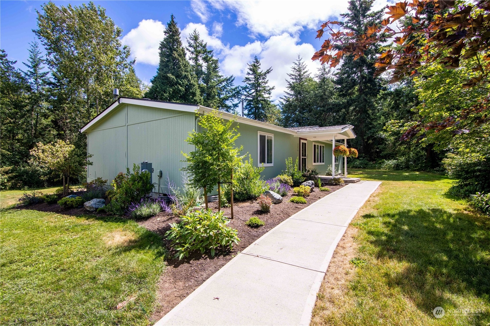 Property Photo: 3376 Hidden Pond Drive WA 98248