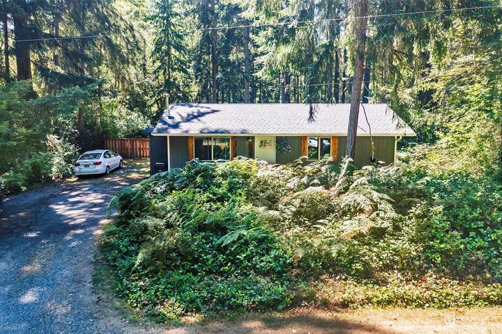 Property Photo: 11124 Juniper Place WA 98303