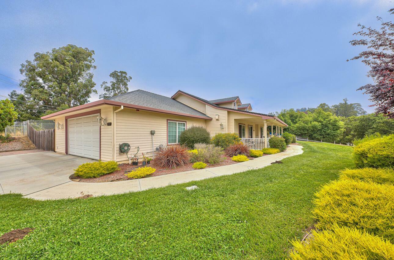 Property Photo:  17611 Berta Canyon Road  CA 93907 