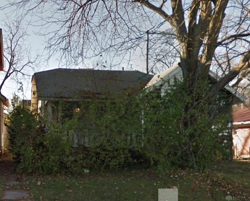 Property Photo: 2065 Rugby Road OH 45406