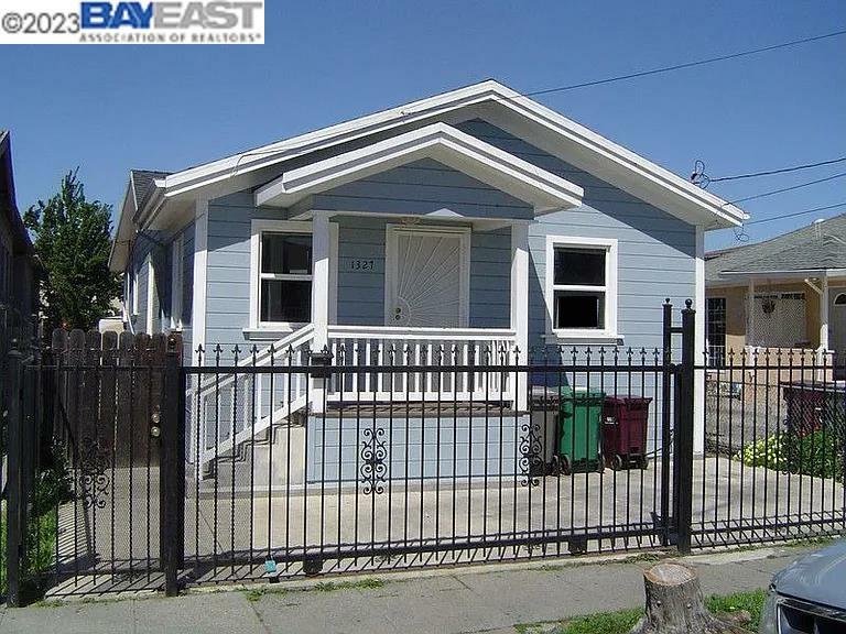 Property Photo:  1327 83rd Ave  CA 94621 