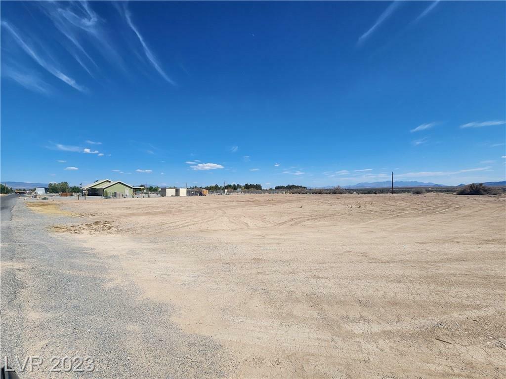 Property Photo:  1401 Bowler Drive 3  NV 89048 