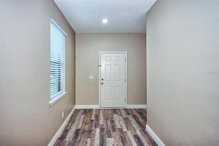 Property Photo: 6118 Magnolia Park Boulevard FL 33578
