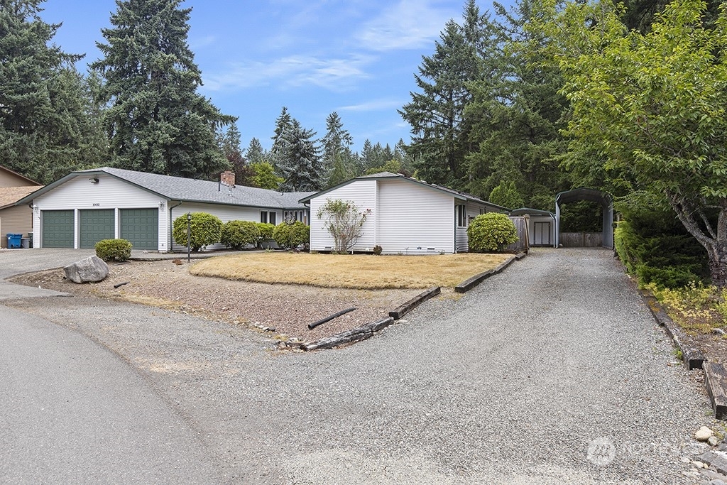 Property Photo:  33632 135th Avenue SE  WA 98092 