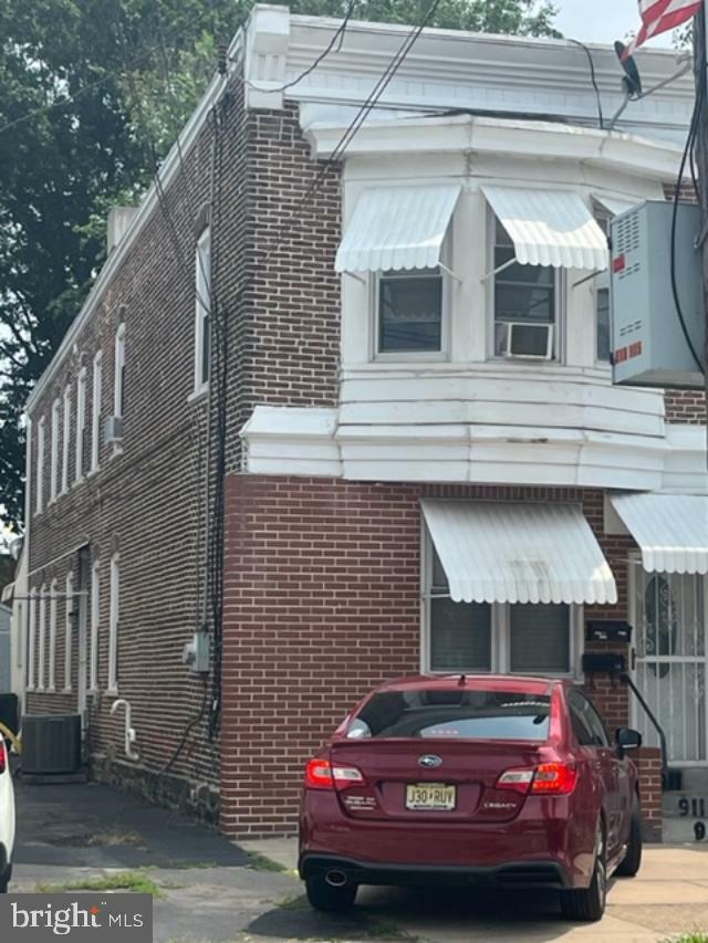 Property Photo: 911 Saville Avenue PA 19022