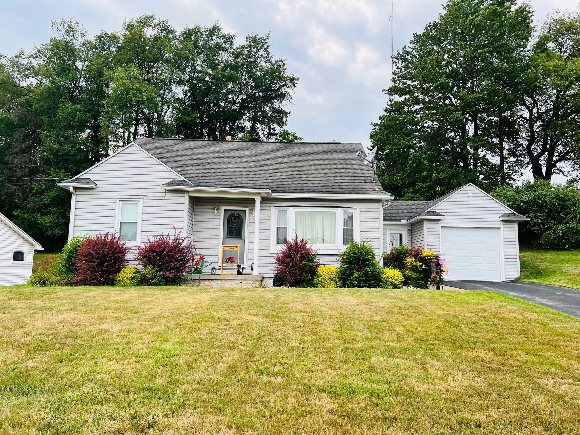 Property Photo:  209 Wendel Rd  PA 15857 